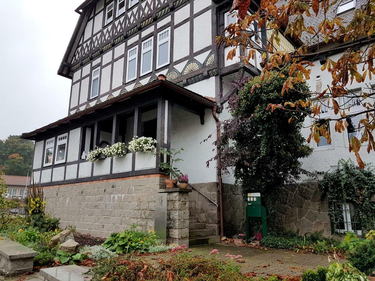 Goethes Liebste Betten - Stilvolle Ferienwohnungen Im Historischen Fachwerkhaus In 베르니게로데 외부 사진